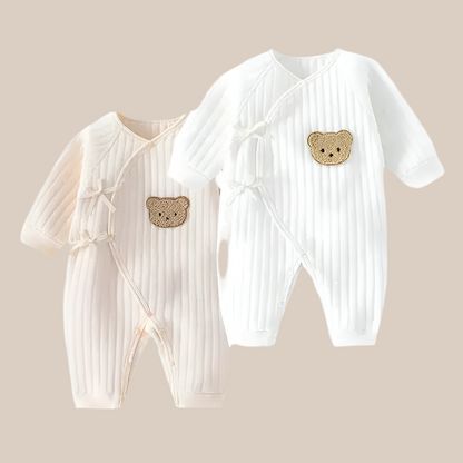 Cozy Baby Autumn Outfit – Premium Cartoon Bear Design