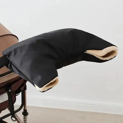 Luxury Winter Stroller Hand Warmer – Waterproof & Fleece-Lined Comfort Mitt