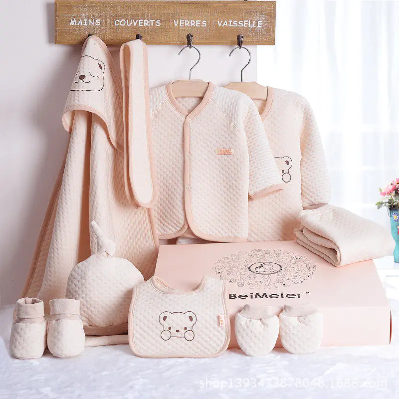 Luxury Feel (Softer & Elegant)
Premium Ultra-Soft Newborn Gift Set – Gentle Comfort in Breathable Cotton