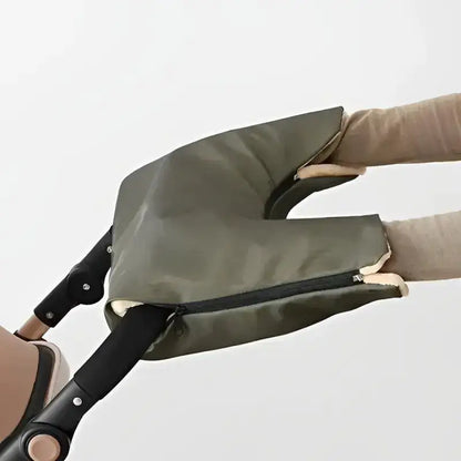 Luxury Winter Stroller Hand Warmer – Waterproof & Fleece-Lined Comfort Mitt